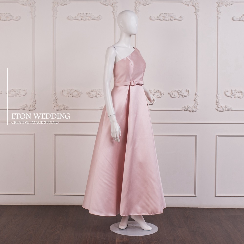 伴娘禮服,生日寫真dcard,生日寫真推薦,生日照,生日寫真台北,生日寫真高雄,生日寫真價錢,生日寫真台中,生日寫真拍攝,生日攝影,生日寫真風格,親子生日寫真,專業生日寫真,個人生日寫真